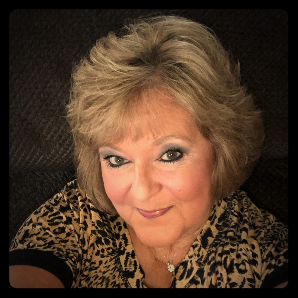 Meet your Posher, Donna